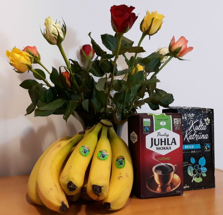 Reilun kaupan ruusuja, banaaneja ja kahvia