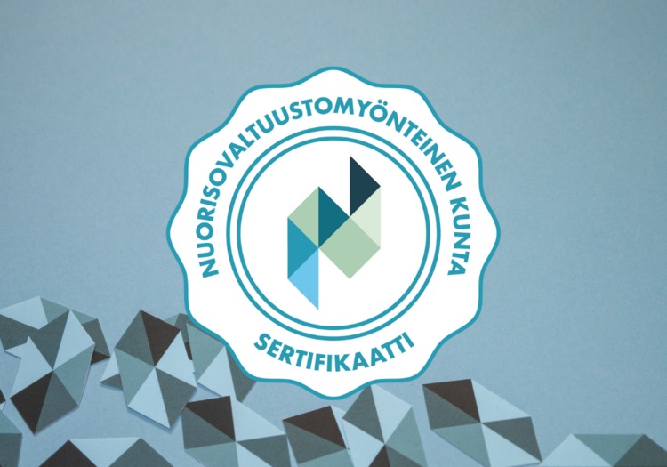 Nuorisovaltuustomyönteinen kunta -sertifikaatti logo